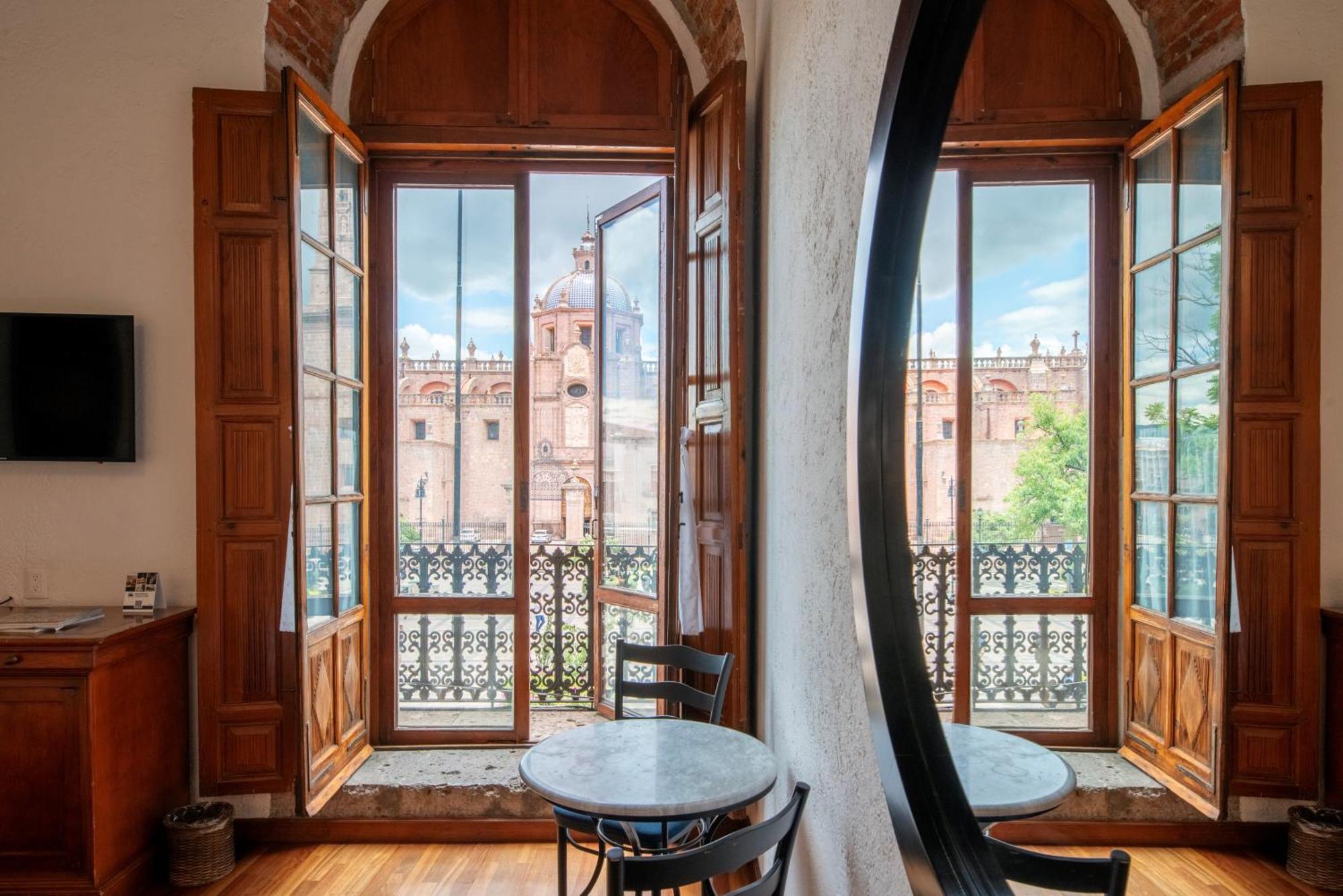 Hotel Los Juaninos Morelia Bagian luar foto