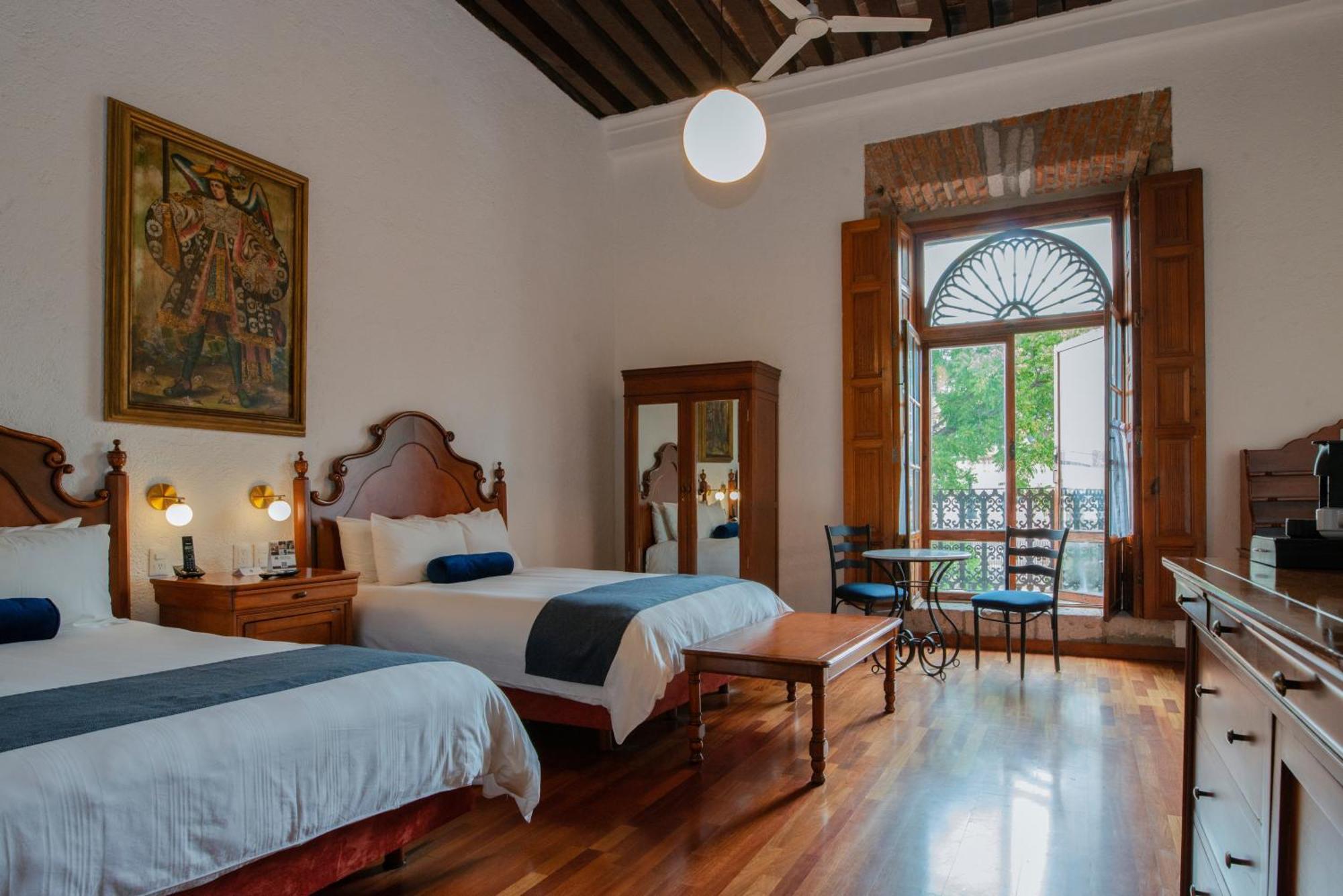 Hotel Los Juaninos Morelia Bagian luar foto