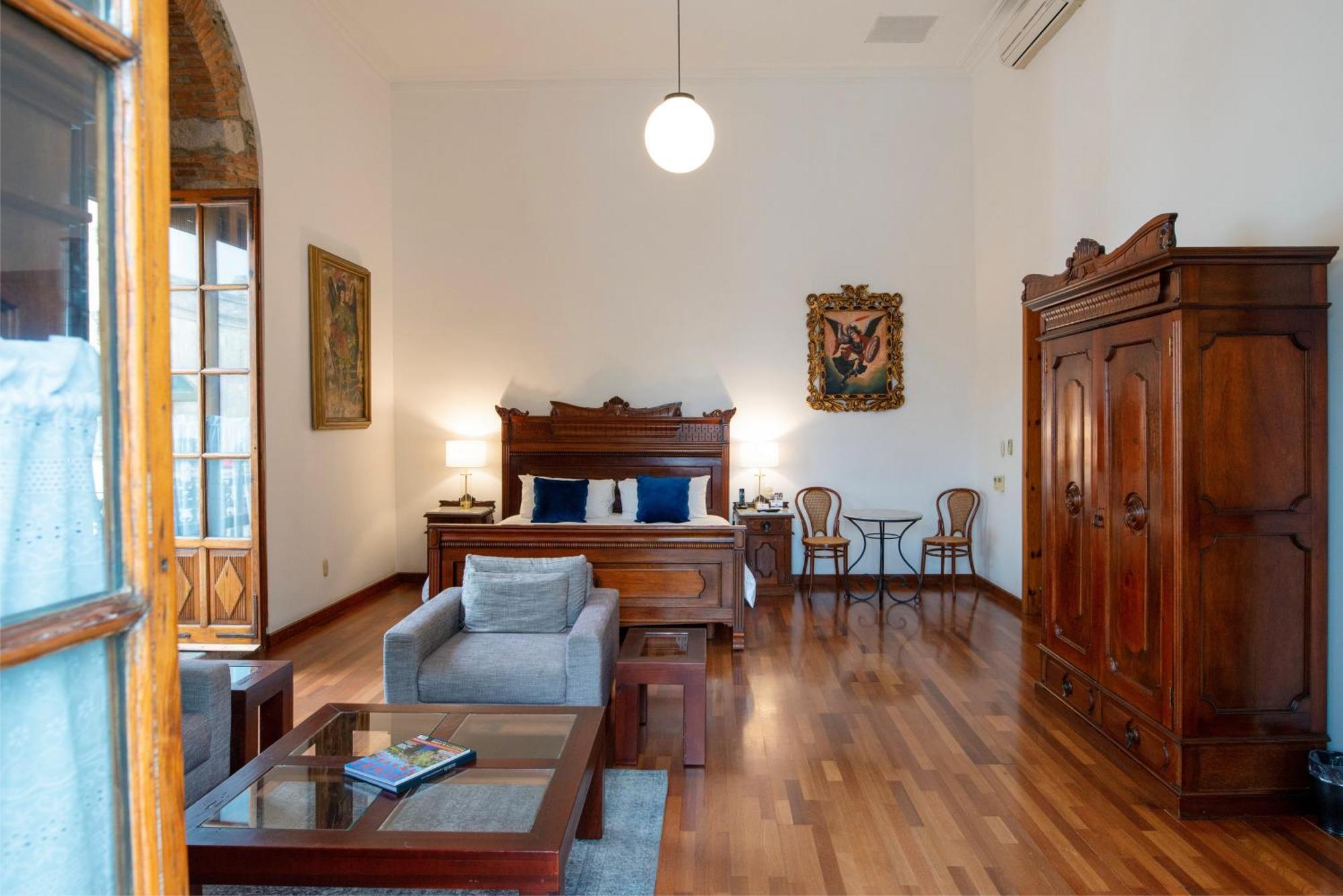 Hotel Los Juaninos Morelia Bagian luar foto